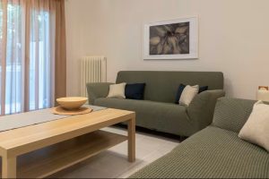 7be12db2 69a0 450d a249 af2c23f10ce9